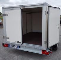 REMORQUE FOURGON CARROSSEE 1 ESSIEU FREINE REMORQUE FOURGON CARROSSEE 1 ESSIEU FREINE