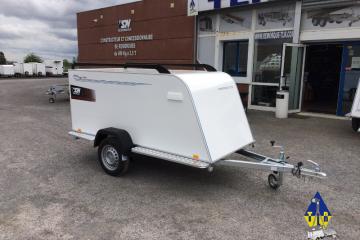 REMORQUE FOURGON1 ESSIEU ROUES EXTERIEURES  Mini cargo VSN TF5SP 750kg