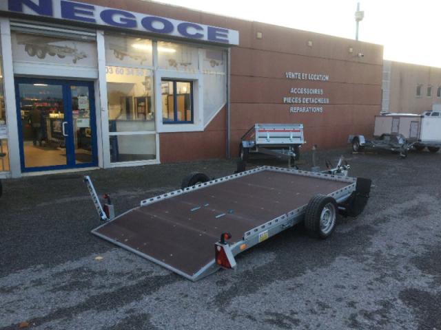 LOCATION REMORQUE RAS DE SOL